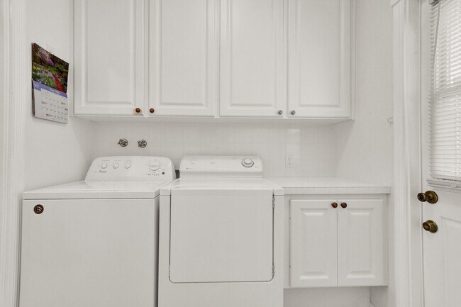 Building Photo - 133 Wentworth Ct