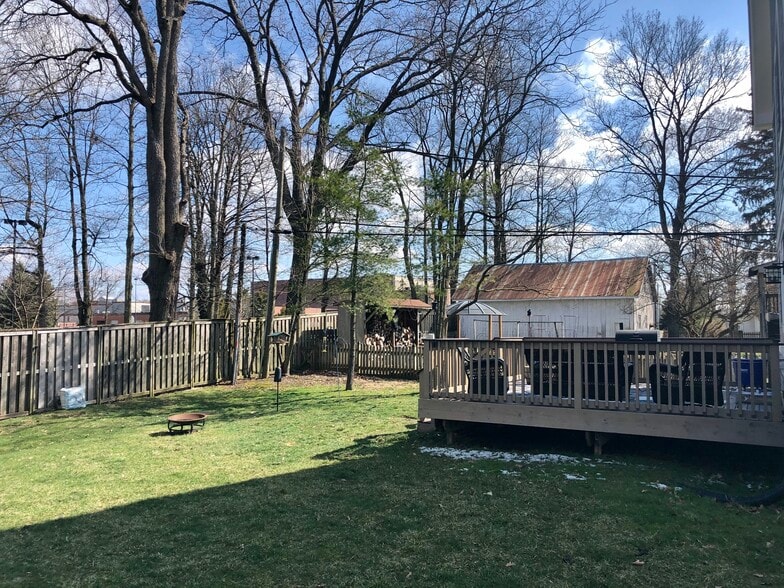 Fenced Backyard - 235 3rd Ave NE