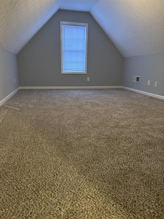 Building Photo - 2460 Huntington Dr