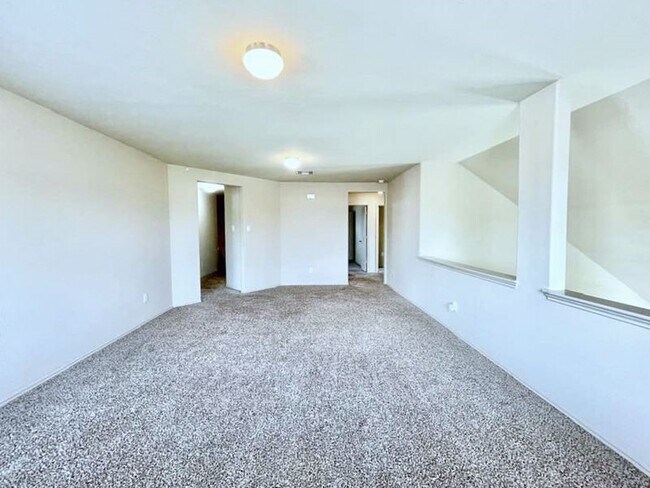 Building Photo - 20431 Sweet Louetta Ln