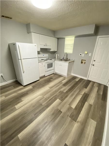 Building Photo - 4909 Meding St