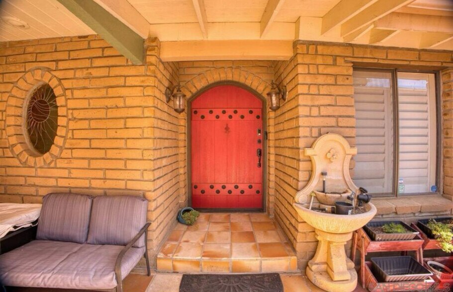 Front Entry - 15408 Vista Vicente Dr