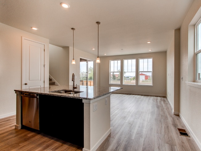 Building Photo - 678 176th Ave