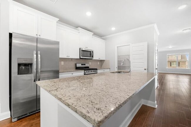 Building Photo - 6065 Arbor Knoll Pl