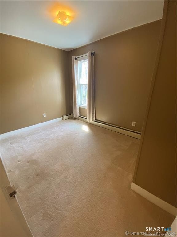 Building Photo - 114 Nooks Hill Rd