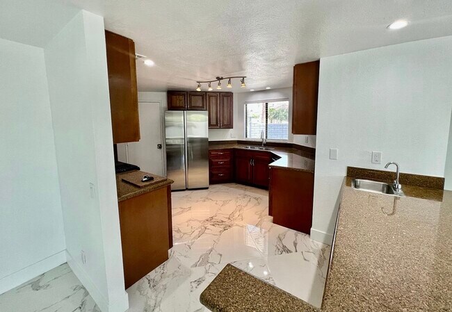 Building Photo - 67265 Medano Rd
