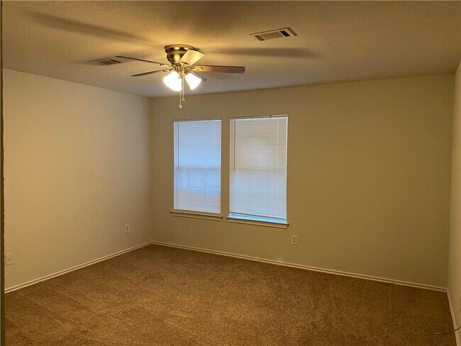 Building Photo - 11808 Plains Valley Dr