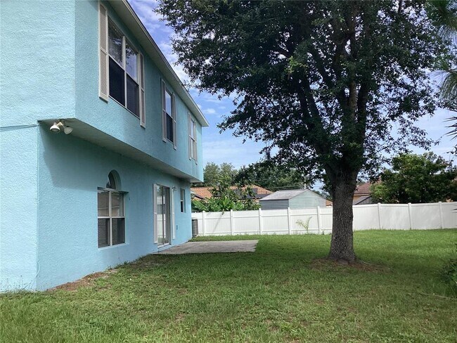 Building Photo - 974 Derbyshire Dr