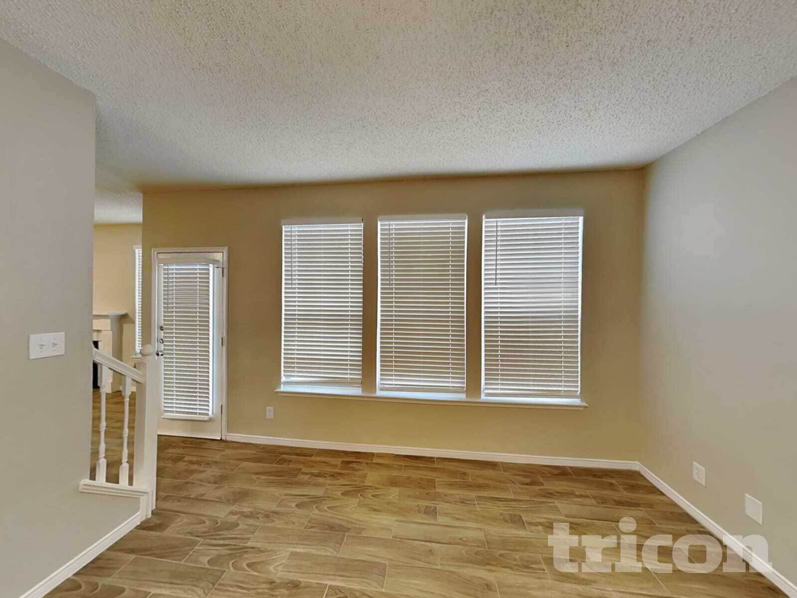 Building Photo - 317 Meandering Way Ct