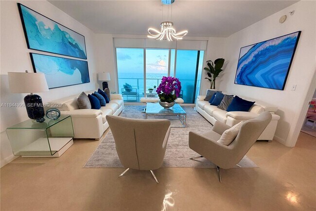 Building Photo - 3951 S Ocean Dr