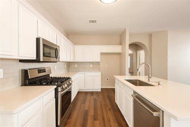 Building Photo - 405 Mimosa Dr