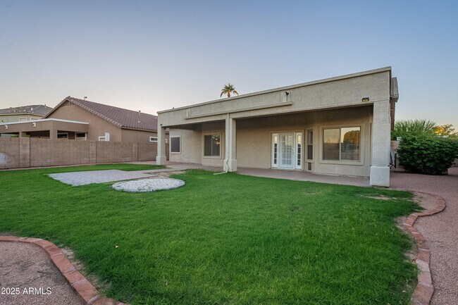Building Photo - 2033 N 110th Ave