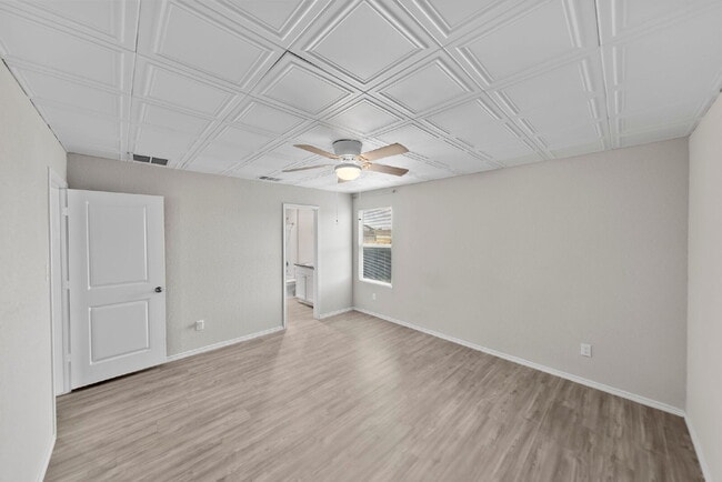 Building Photo - Stylish One Story Living with Modern Upgrades and Resort Style Amenities