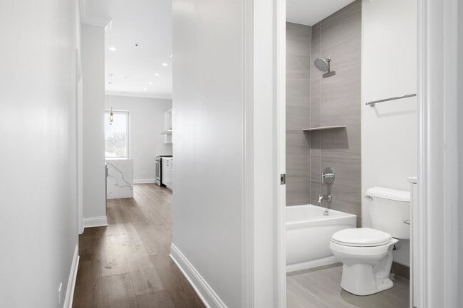 Building Photo - 6555 W North Ave