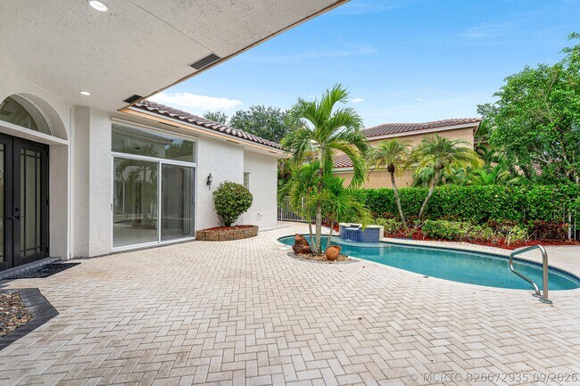 Building Photo - 18596 Ocean Mist Dr