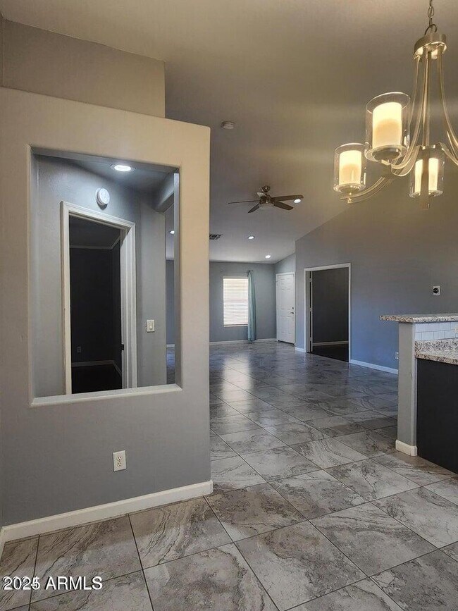 Building Photo - 11954 W Holly St