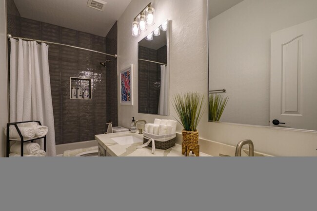 Building Photo - 17635 N 55th Pl