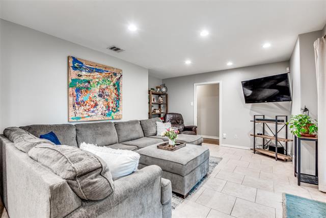 Building Photo - 6551 Highgate Ln