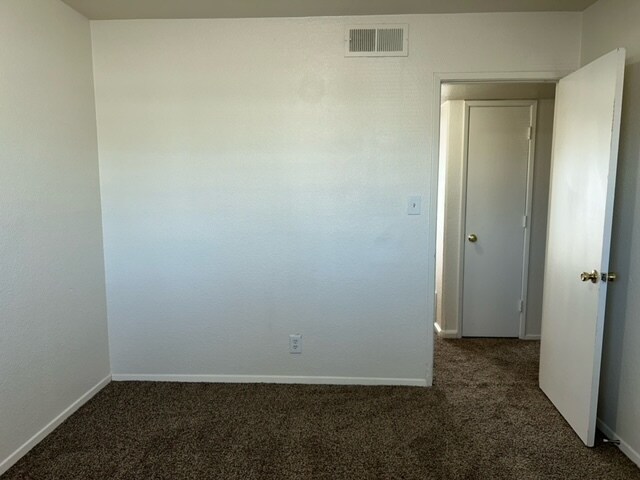 Building Photo - 5205 Alta Dr