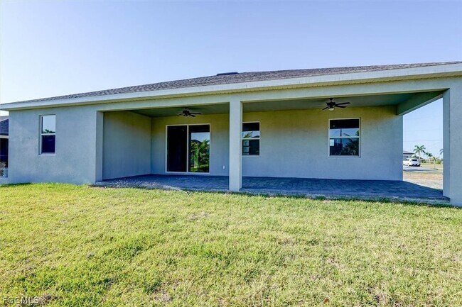 Building Photo - 4313 NW 27th Terrace