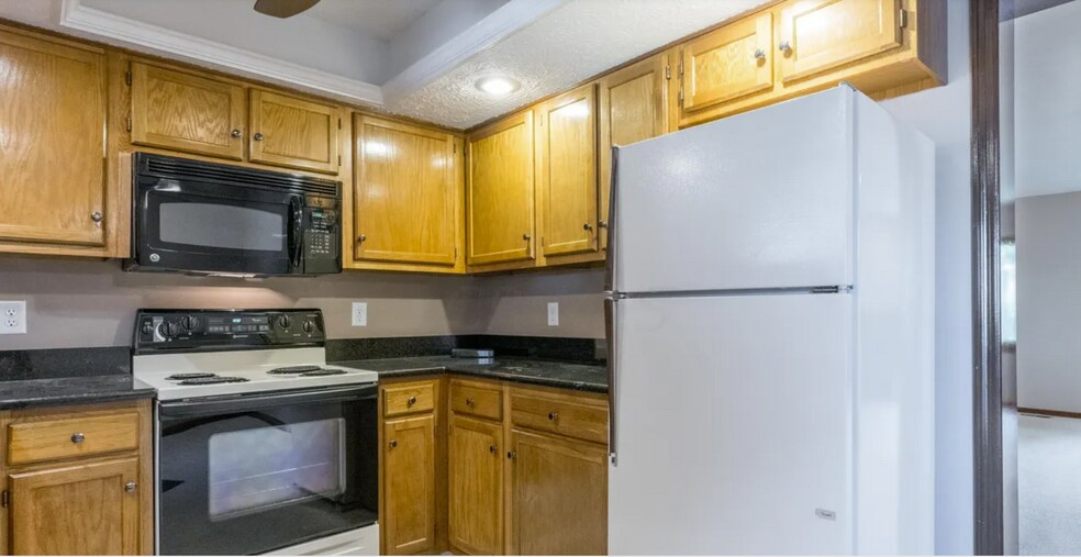 Building Photo - 5275 Timberline Rd