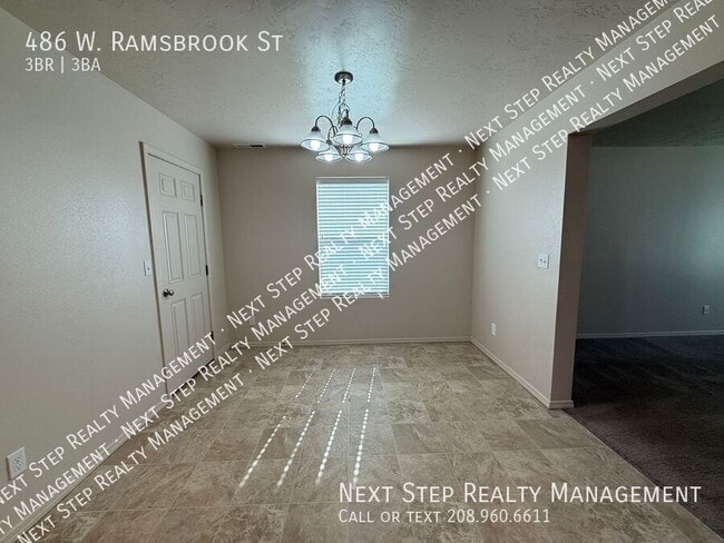 Building Photo - 486 W Ramsbrook St