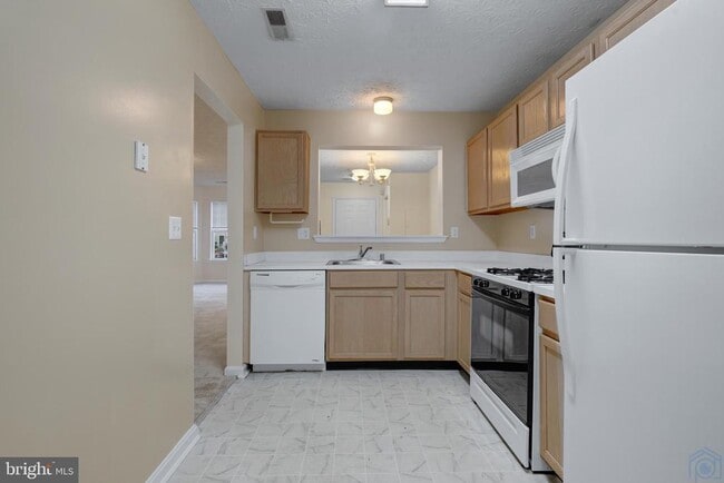 Building Photo - 50 Amberstone Ct