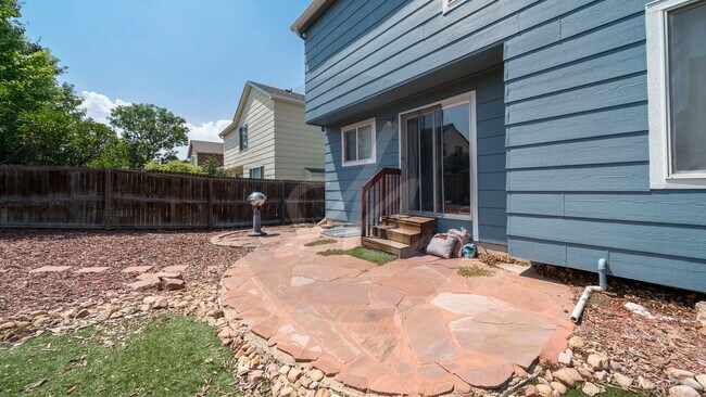 Building Photo - 6937 Cabriolet Dr