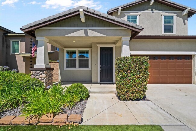 Building Photo - 37749 Fiesta Flower St