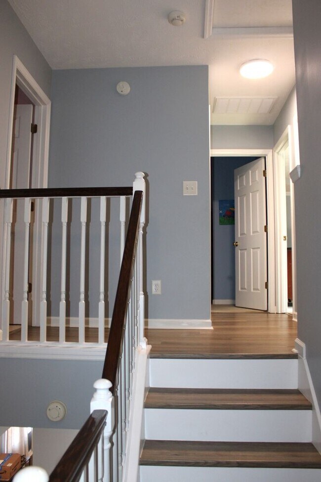 Building Photo - Beautiful Home in Hubert