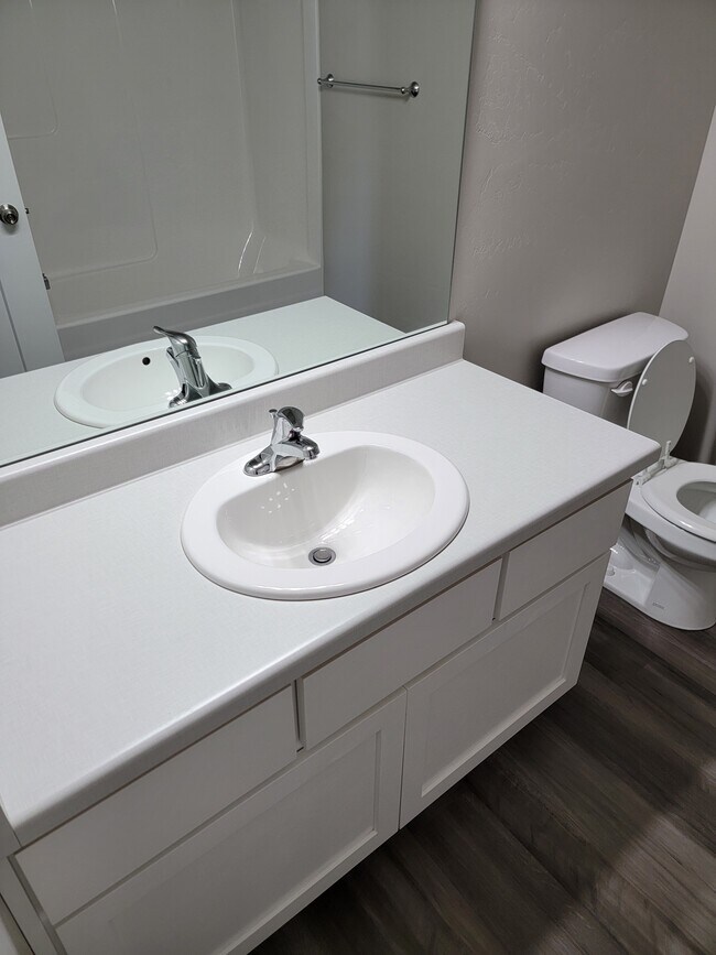 Building Photo - 4234 McKellen Dr