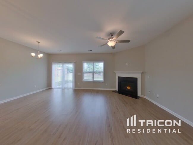 Building Photo - 108 Eventine Way