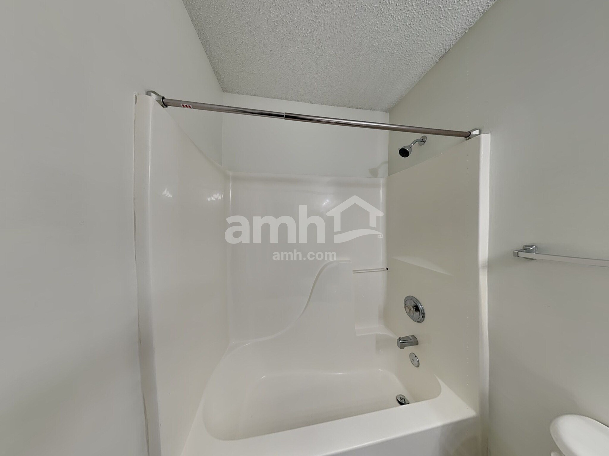 Building Photo - 8526 Appledale Dr