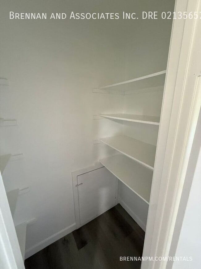 Building Photo - 3925 Corral Canyon Rd