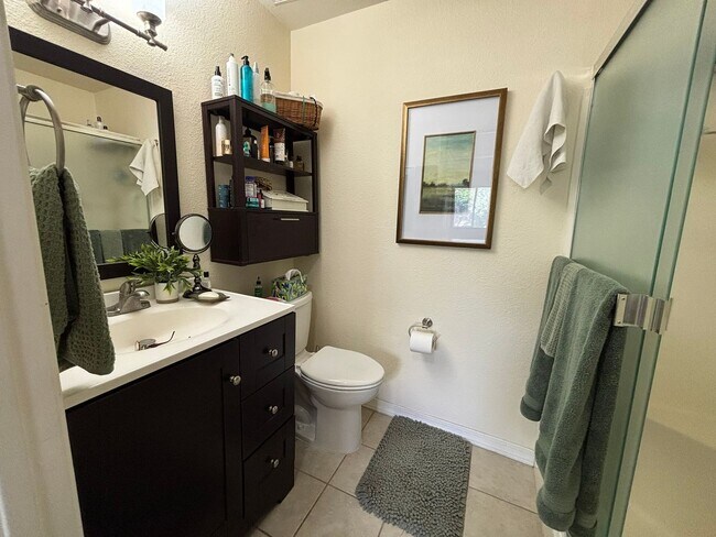 Building Photo - Enjoy this cozy 2 Bedroom, 1.75 Bathrooms, 1.5 Car Garage home in Premier Active Adult Resort Sty...