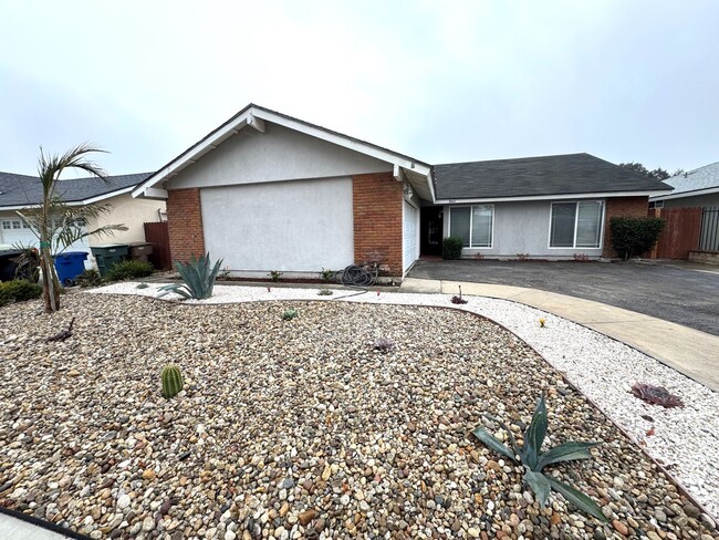 Primary Photo - Refurbished East Ventura Home