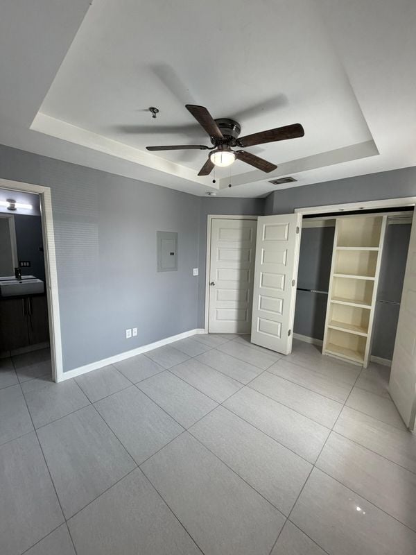 Building Photo - 1421 W Harrison Ave