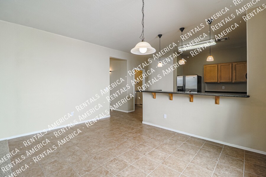 Building Photo - 28683 N Sedona Pl