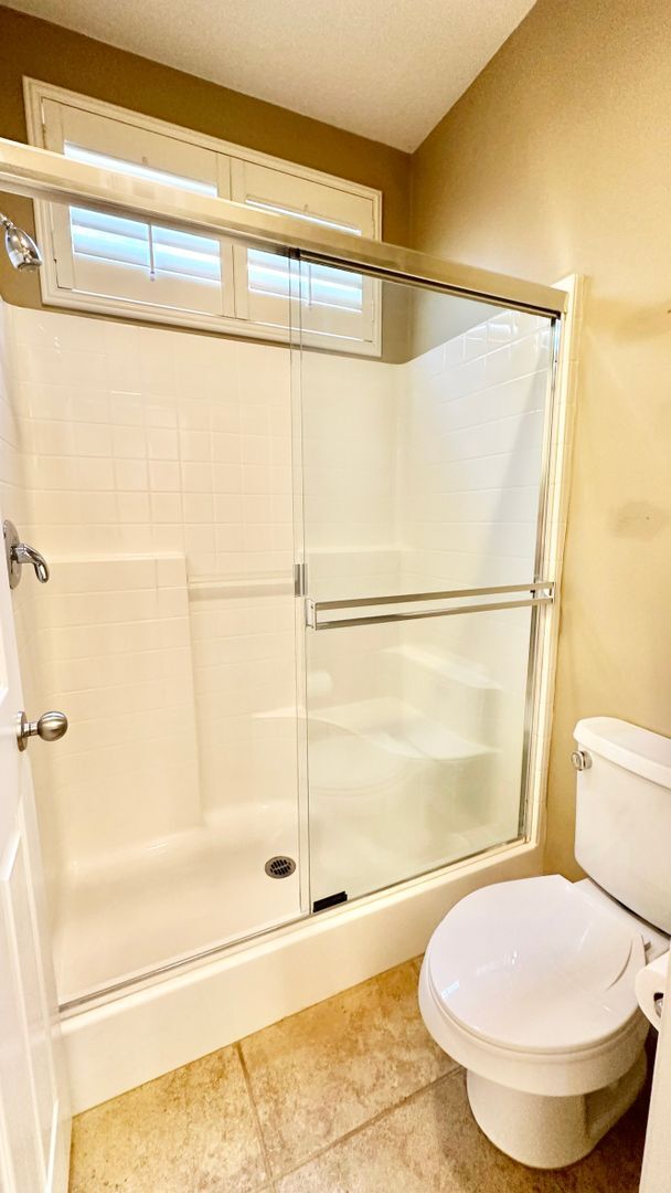 Building Photo - Wonderful Executive Style Two-Story Home in Beautiful Murrieta Oaks Community!