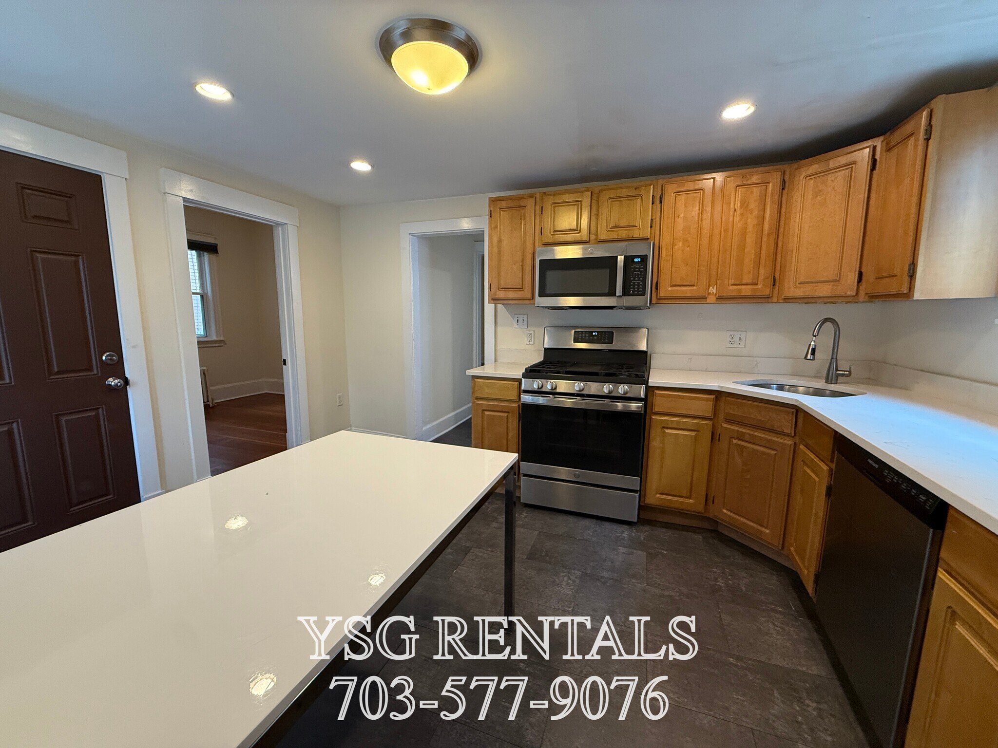 Building Photo - 10 Alleghany St