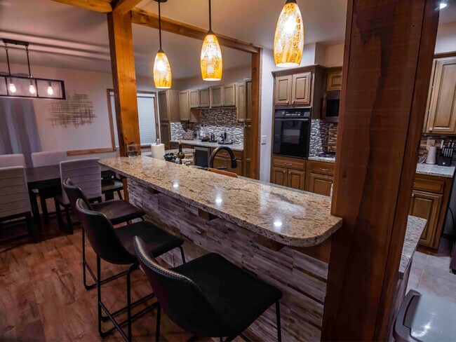 Building Photo - 2505 NW 111th St