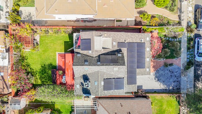 Building Photo - 3783 Stewart Ave