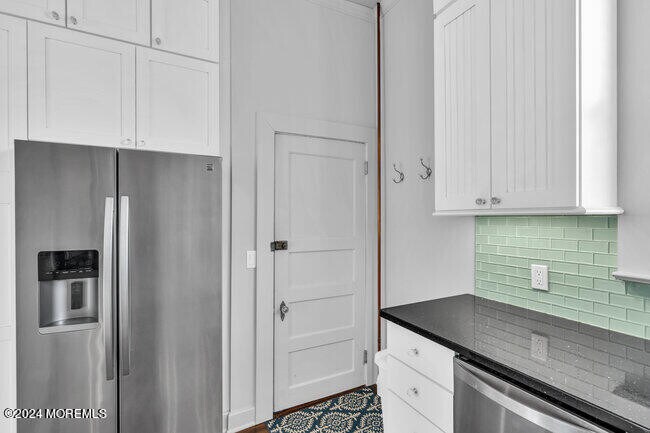 Building Photo - 55 Main St