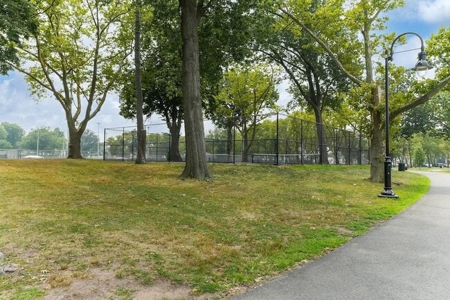 Building Photo - 277 Harrison Ave