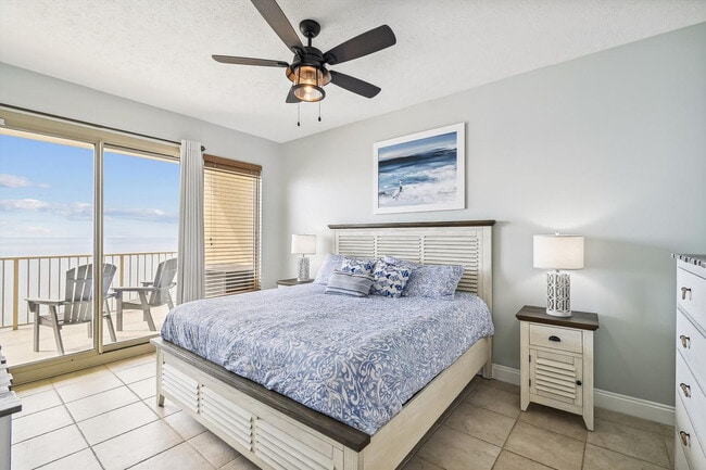 Building Photo - 8715 Surf Dr