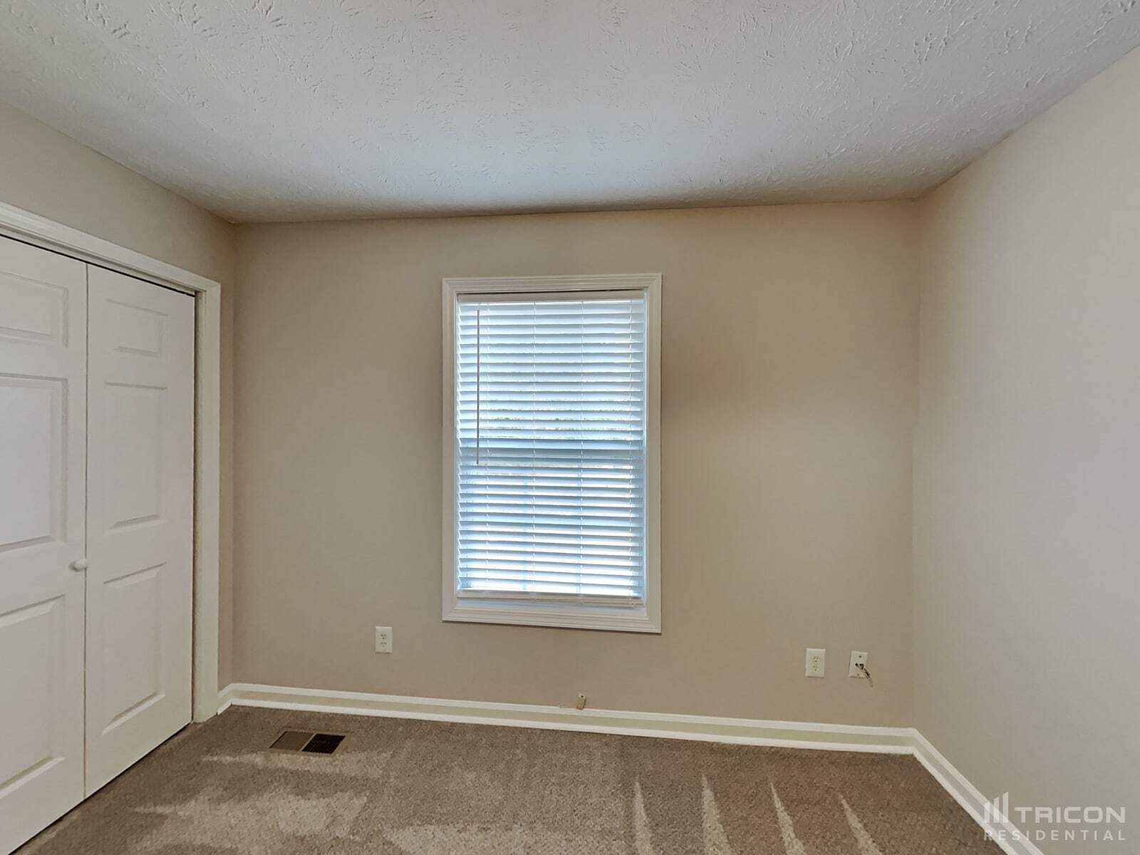 Building Photo - 102 Melleray Ct