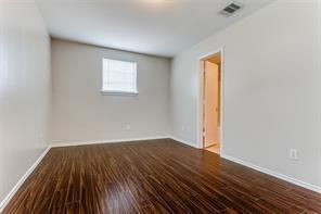 Building Photo - 611 W Walton Way