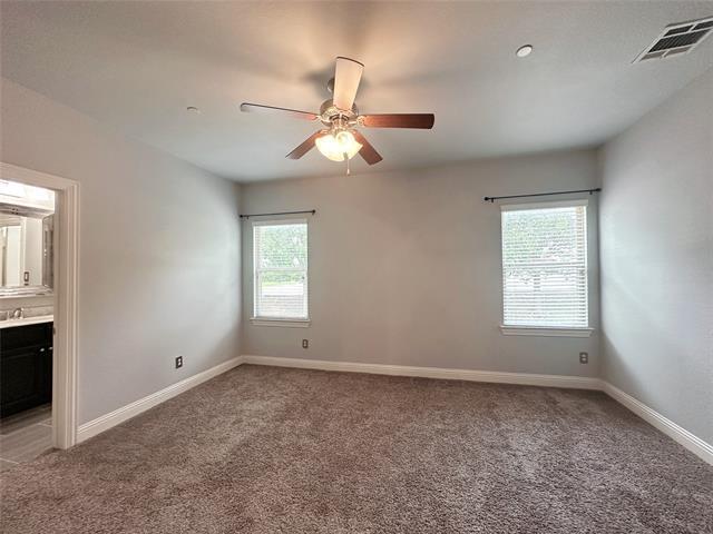 Building Photo - 2729 Troutt Dr