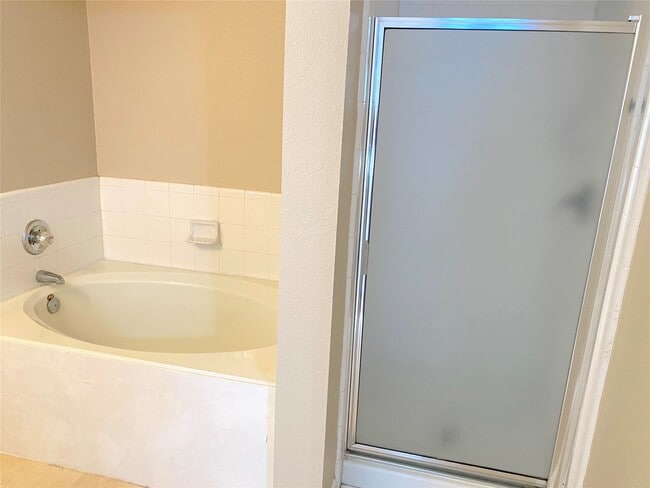 Building Photo - 15106 Western Skies Dr