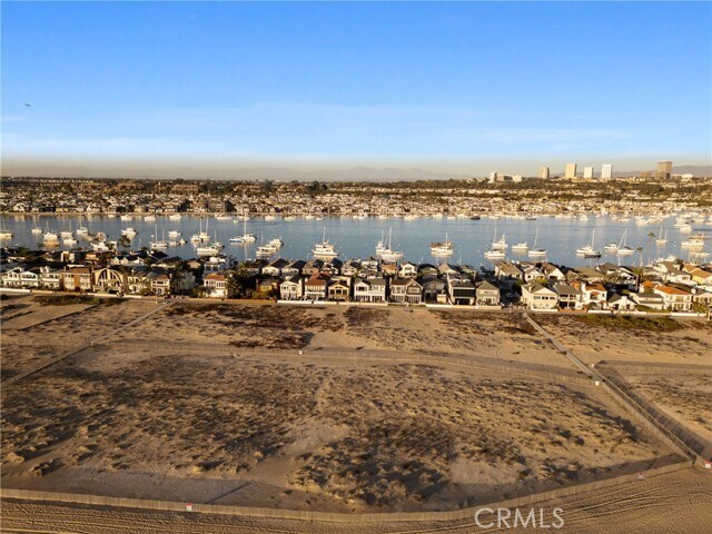 Building Photo - 1215 E Balboa Blvd